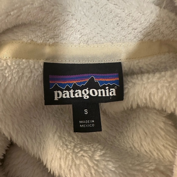 Patagonia Sweater - Picture 2 of 3